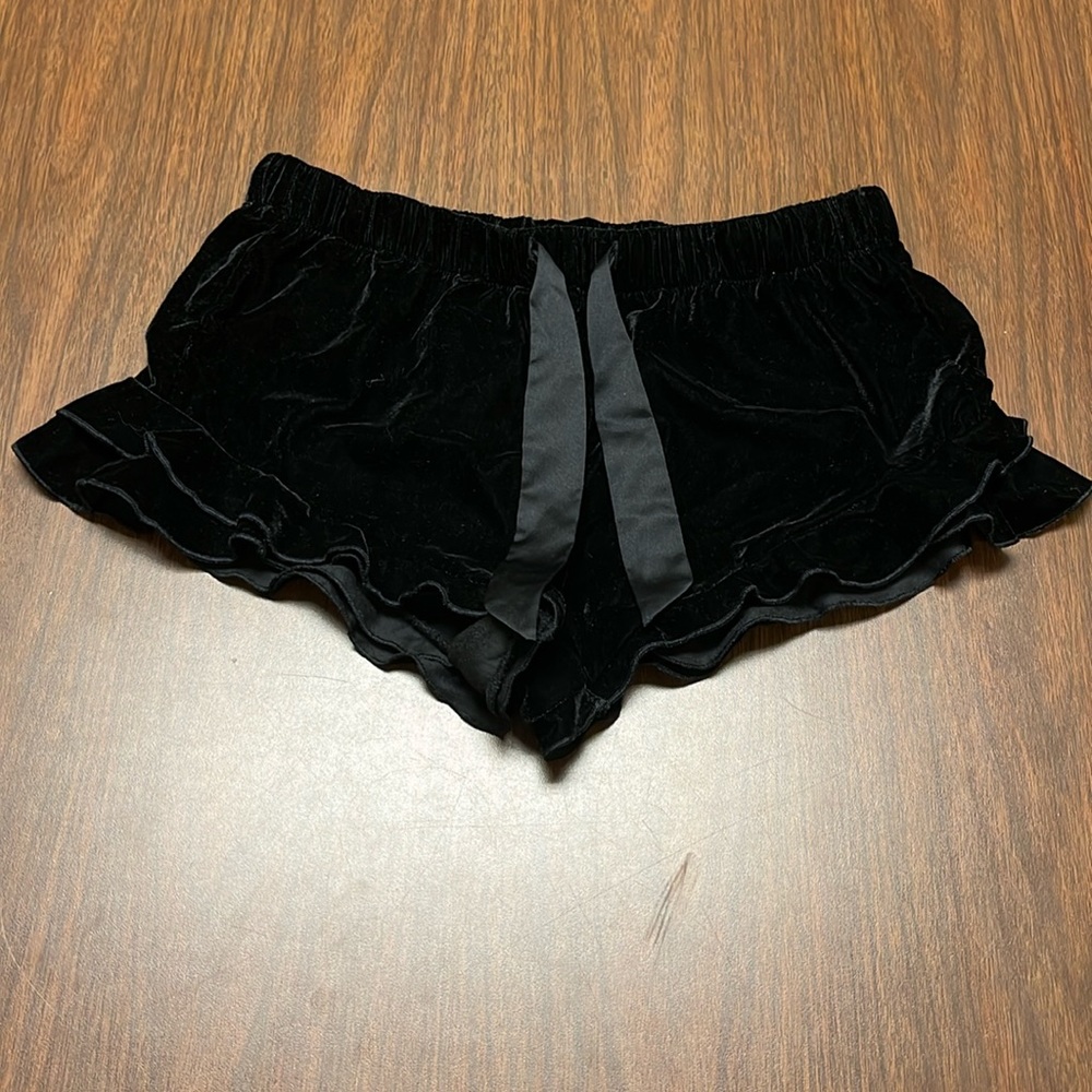 Victoria’s Secret pajama shorts, size XS